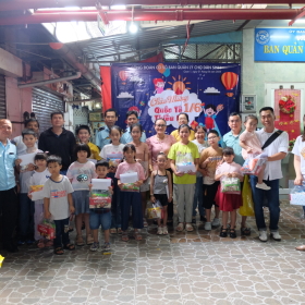 Công đoàn cơ sở Ban Quản lý chợ Dân Sinh tổ chức chương trình kỷ niệm Ngày Quốc tế Thiếu nhi 01/6/2025